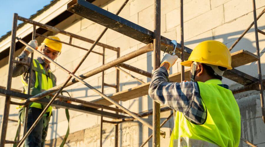 Expert top industrial roofings services in Astoria, IL